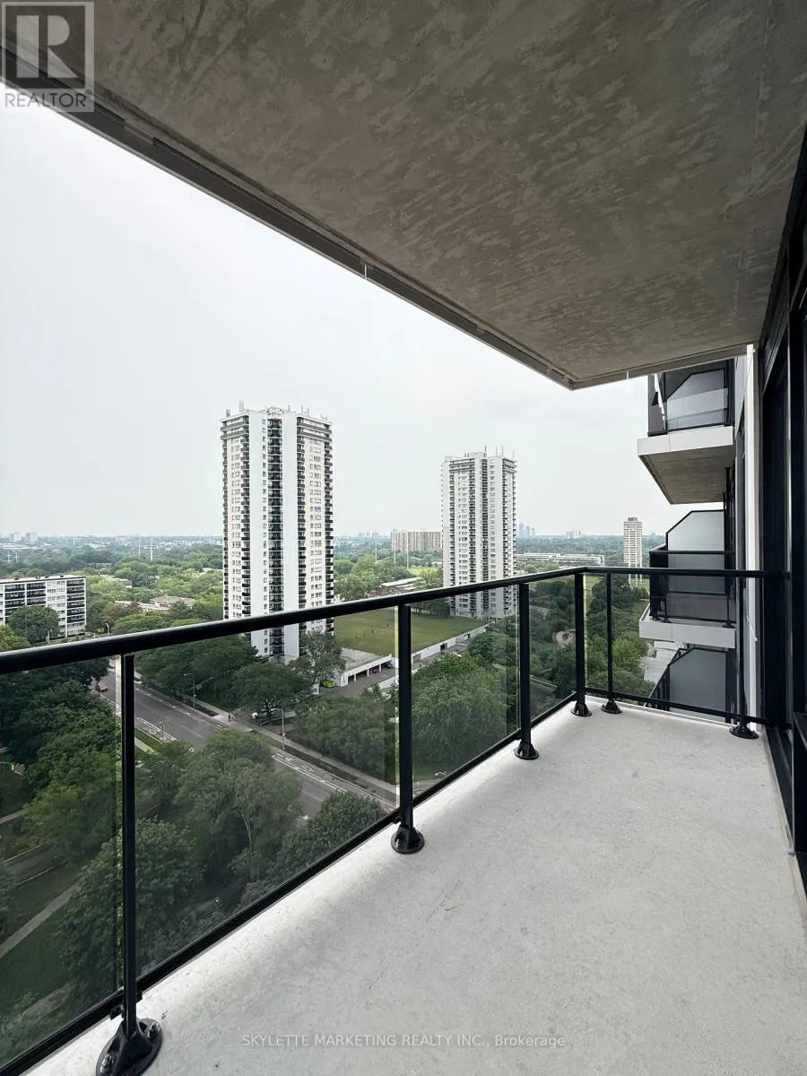 1405 - 15 DAVID SALOMON DRIVE