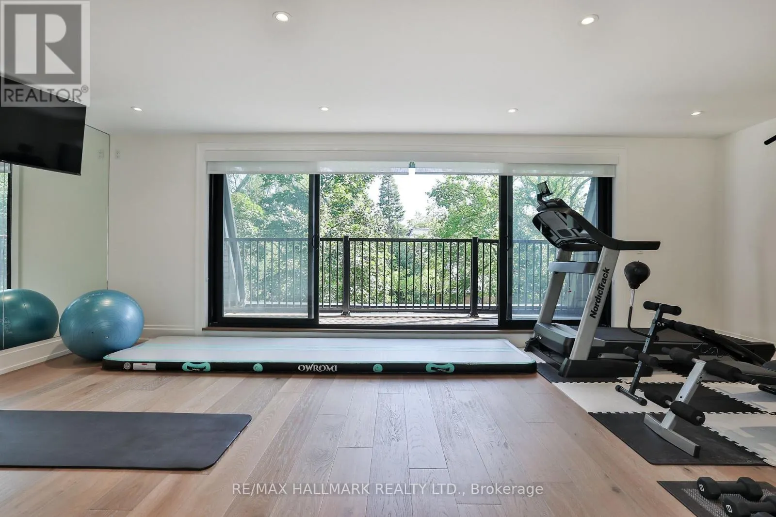 215 AVA ROAD