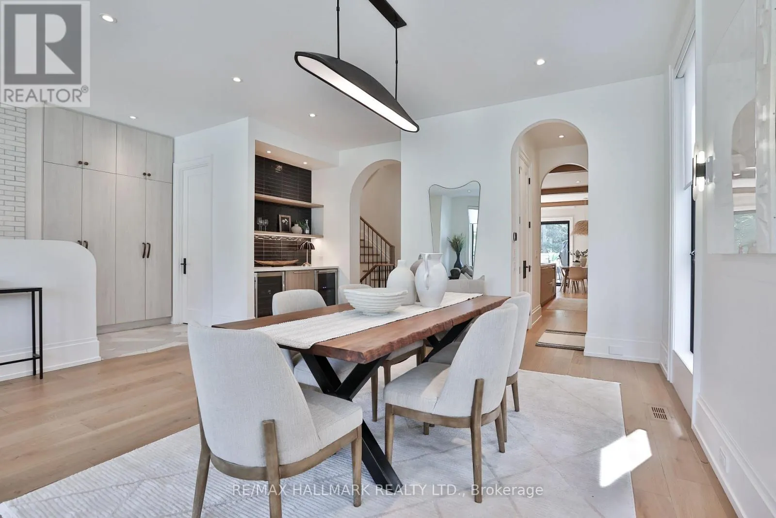 215 AVA ROAD