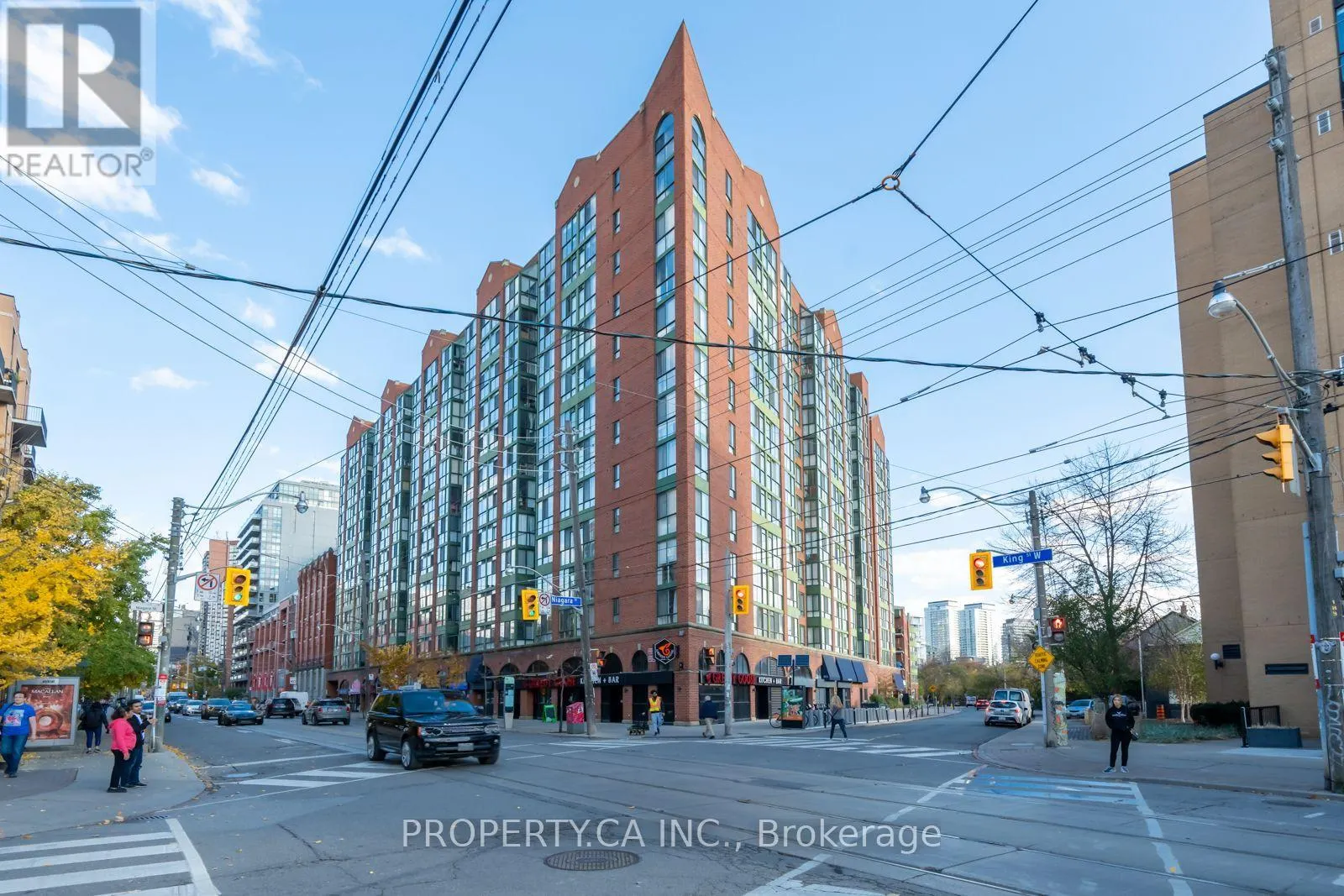 1004 - 801 KING STREET W