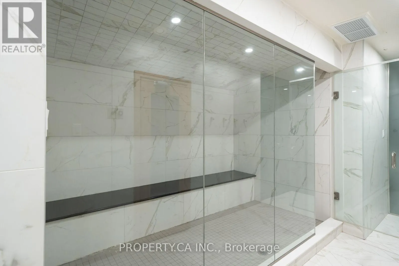 1004 - 801 KING STREET W