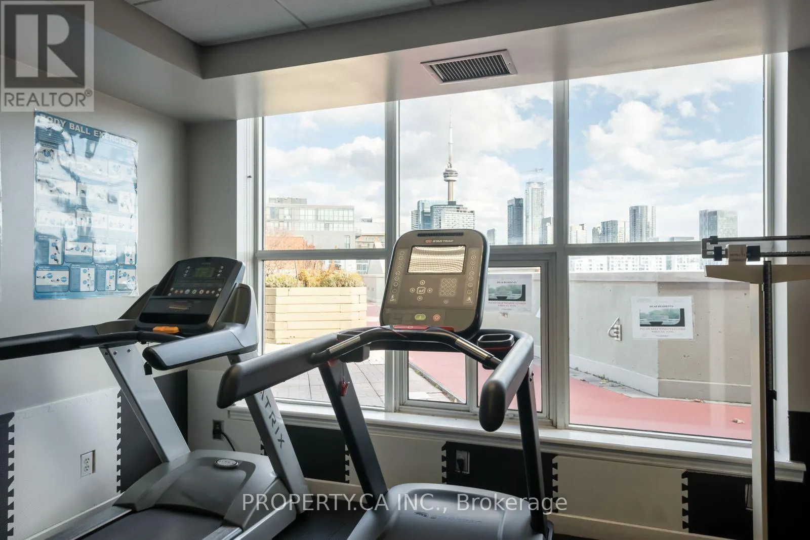 1004 - 801 KING STREET W