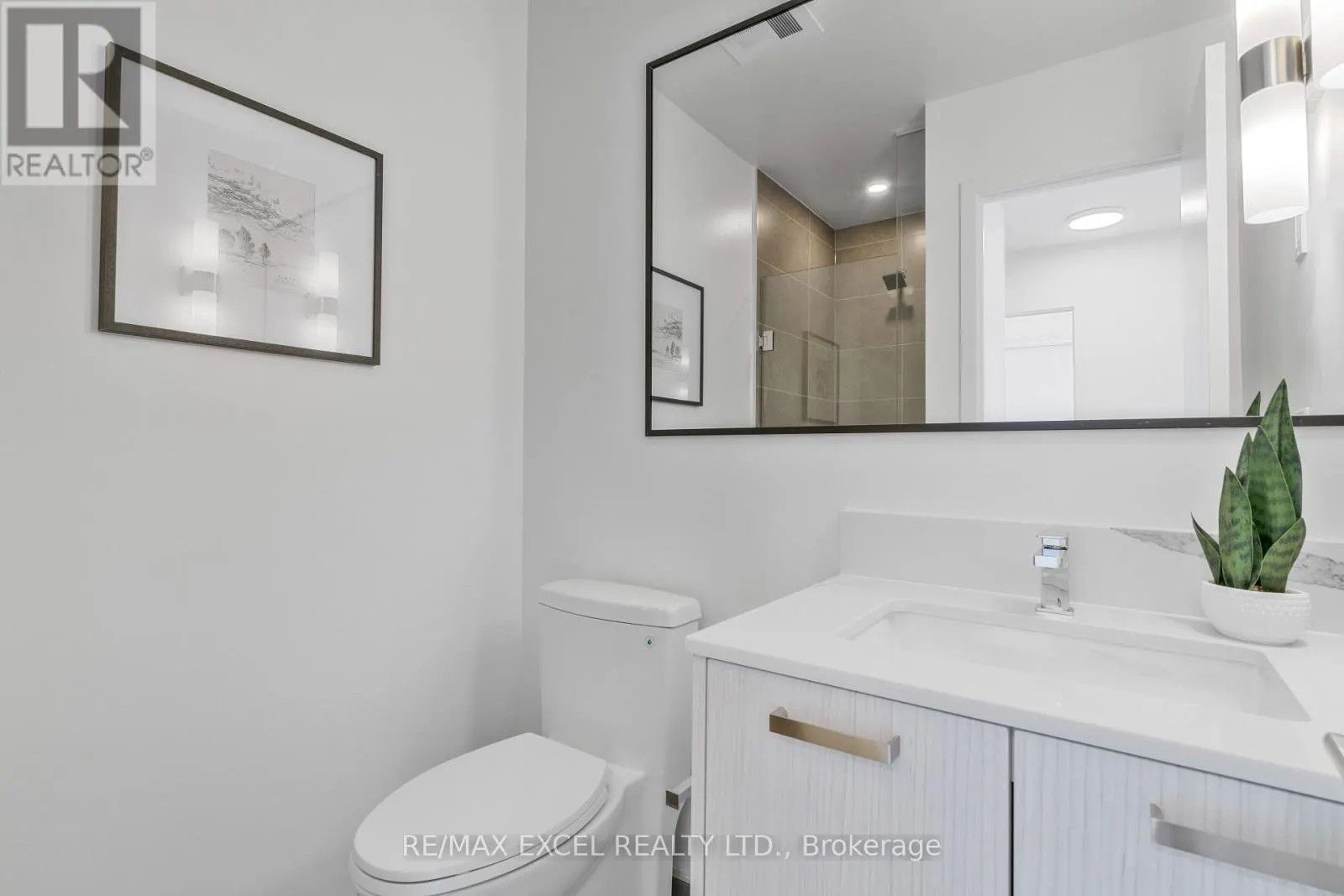 12 - 75 CURLEW DRIVE