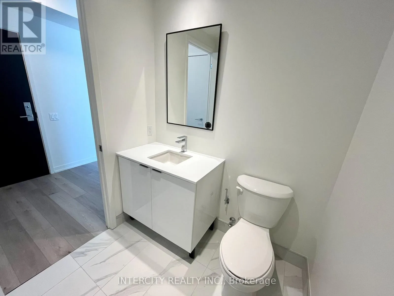 605 - 863 ST. CLAIR AVENUE W