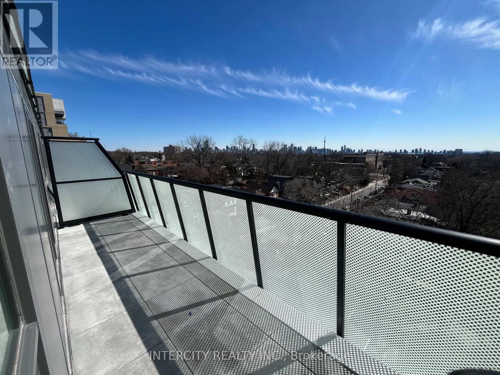 605 - 863 ST. CLAIR AVENUE W