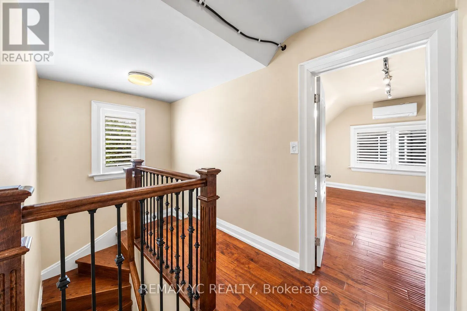 MAIN & 2ND - 99 SHEPPARD AVENUE E