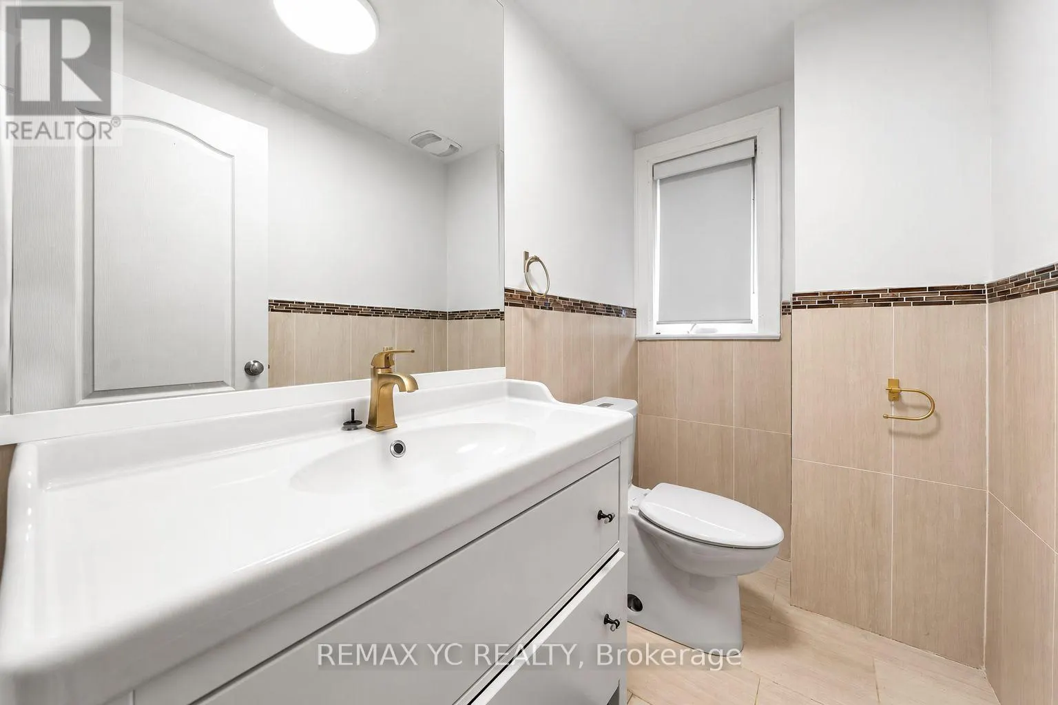 MAIN & 2ND - 99 SHEPPARD AVENUE E