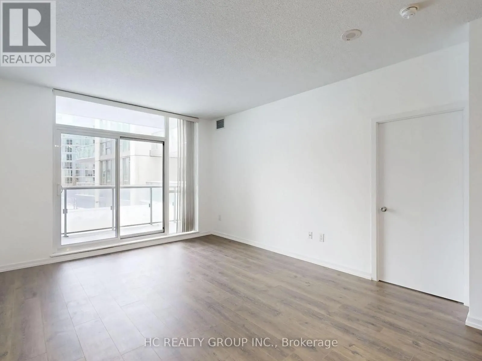 229 - 70 FOREST MANOR ROAD