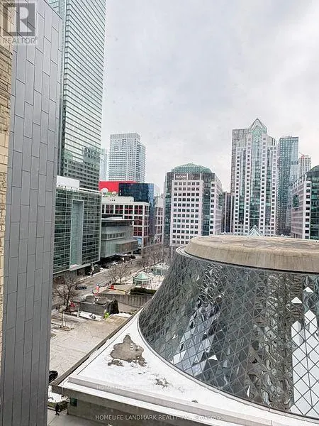1002 - 71 SIMCOE STREET