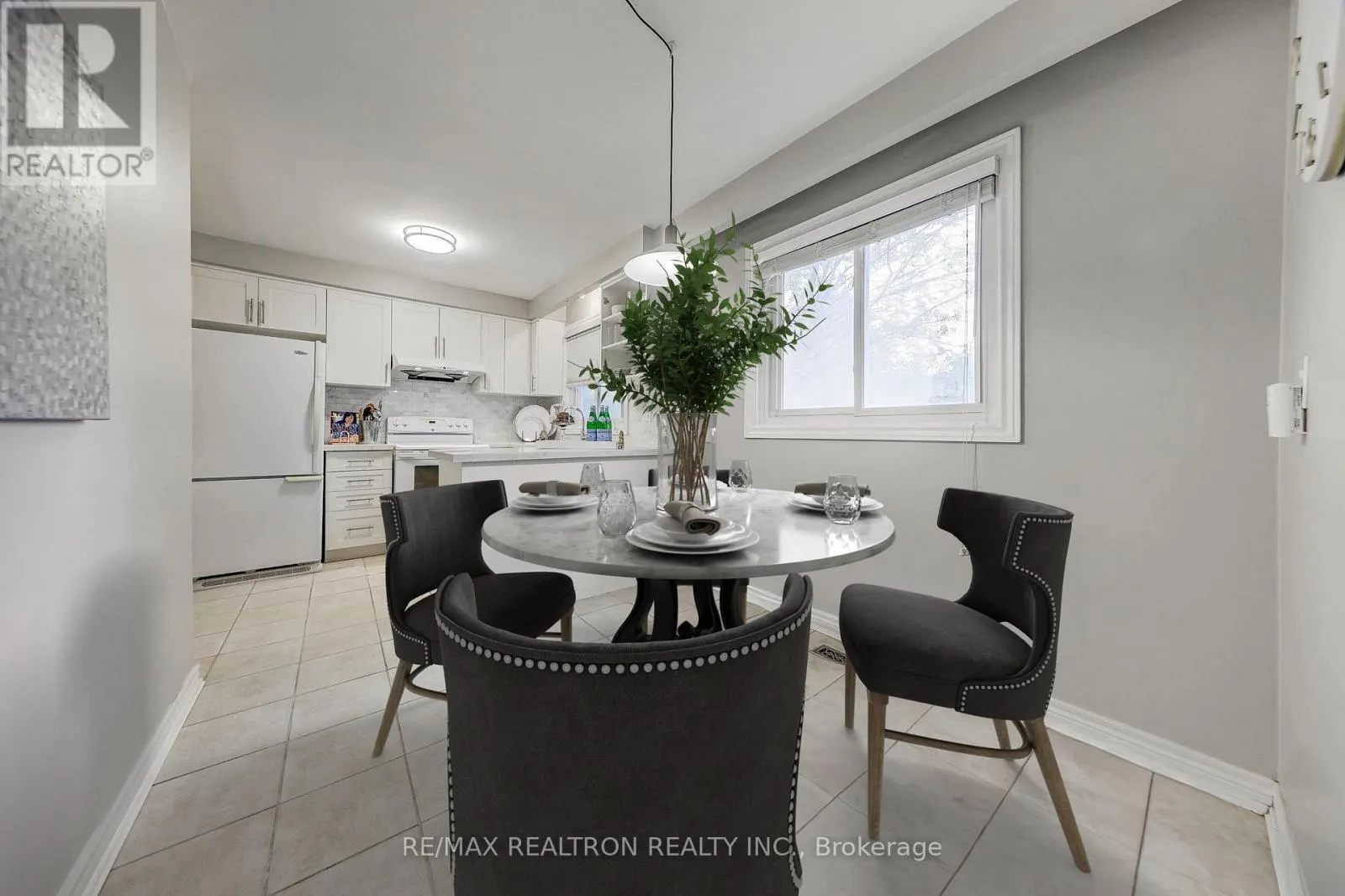 58 REIBER CRESCENT