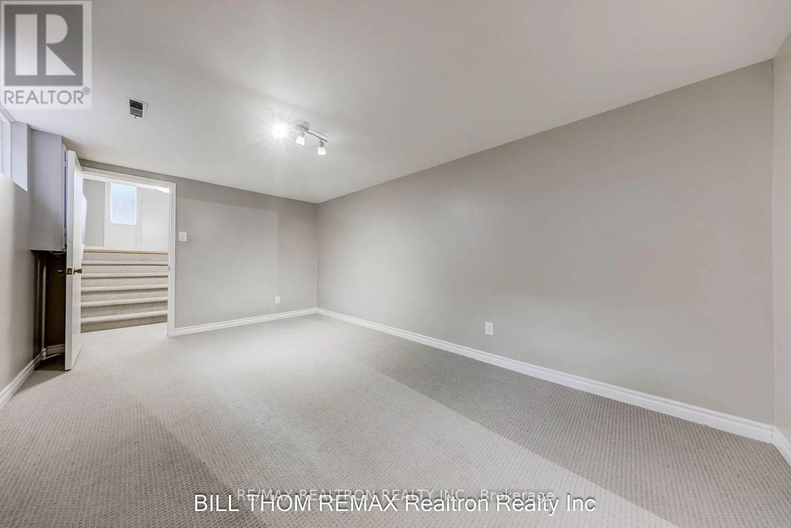 58 REIBER CRESCENT