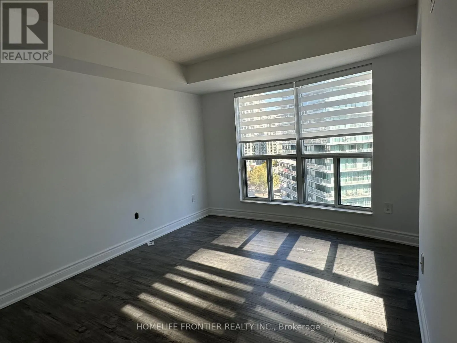 1616 - 23 LORRAINE DRIVE