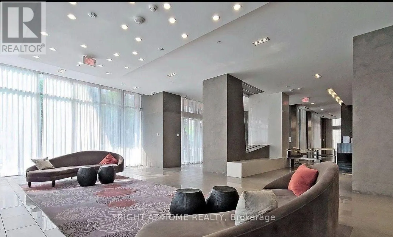 3003 - 88 SHEPPARD AVENUE E