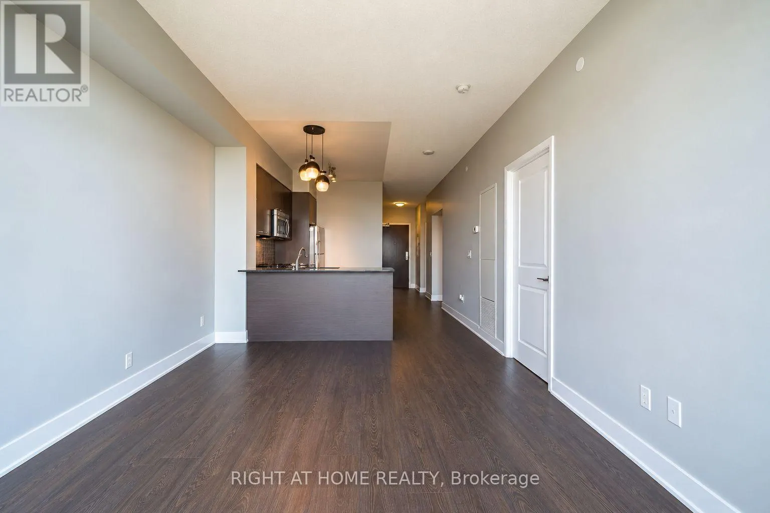 3003 - 88 SHEPPARD AVENUE E
