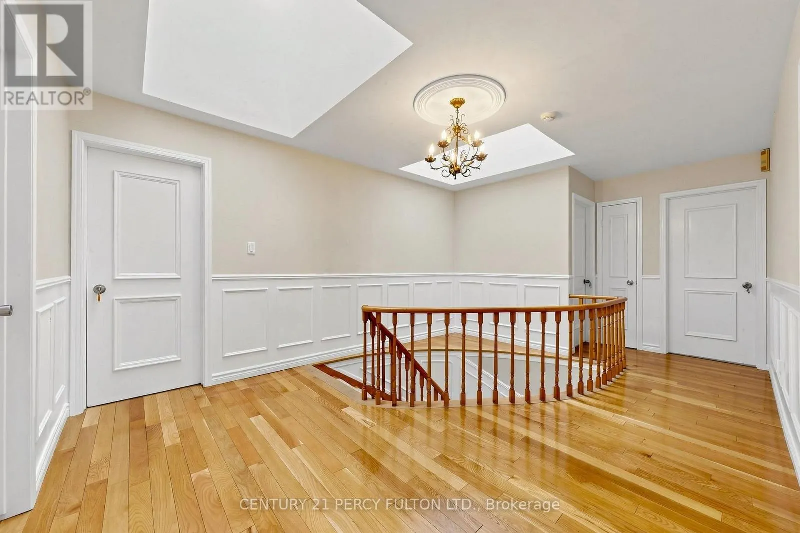 24 TULLAMORE DRIVE