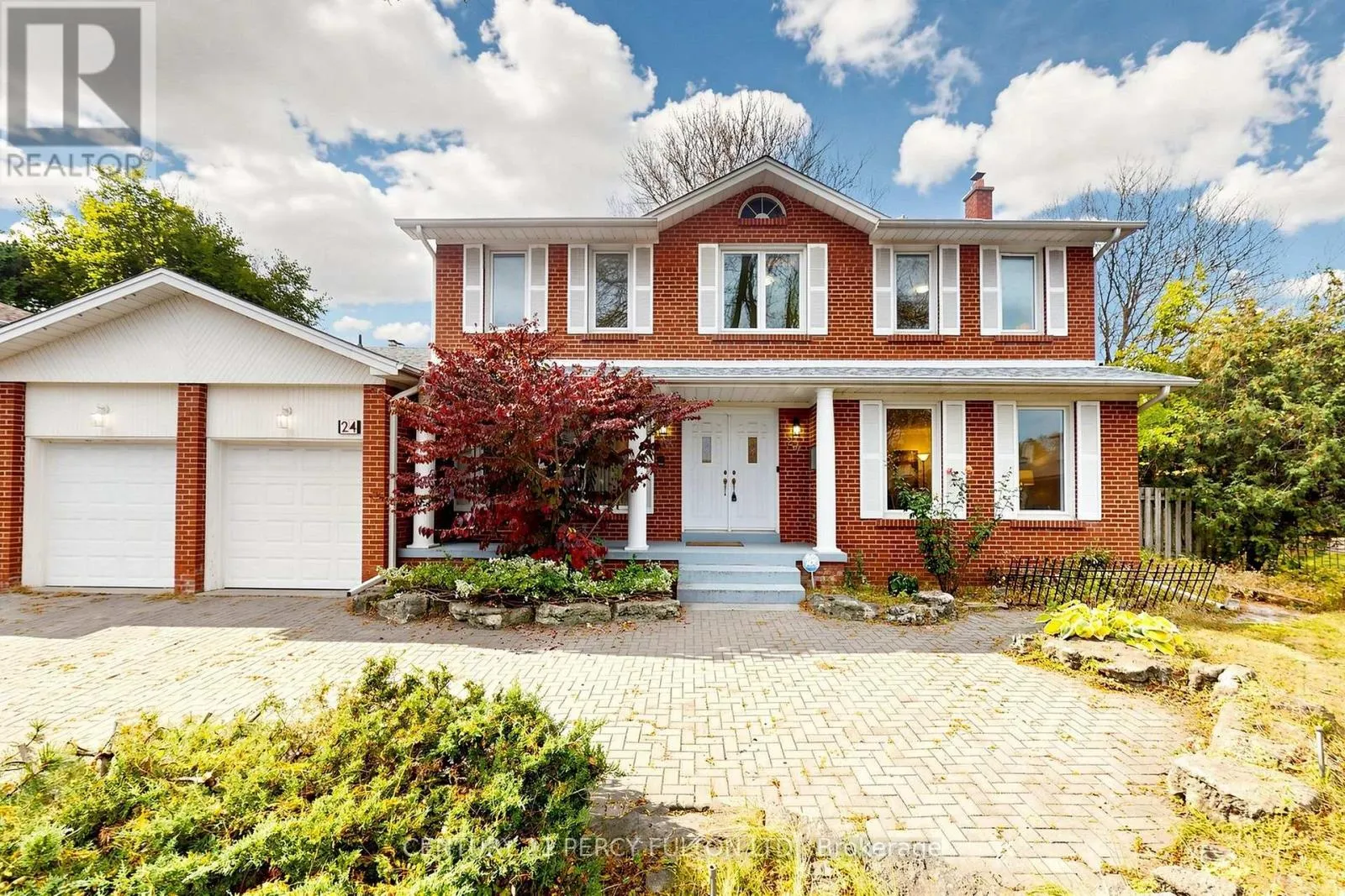 24 TULLAMORE DRIVE