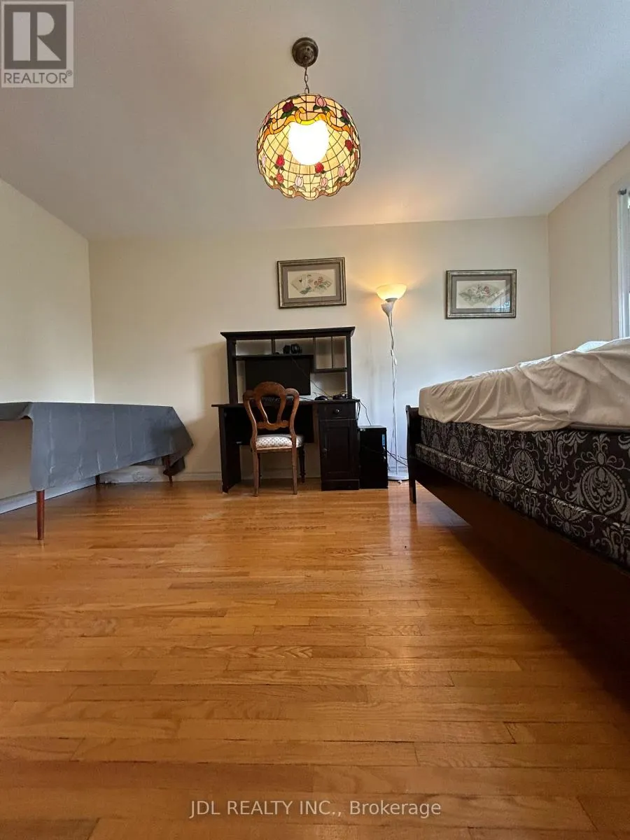 LOVELY BEDROOM 2ND FLOOR - 3 BUTTERFILED DR DRIVE