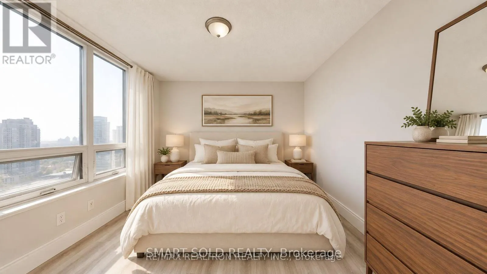 2413 - 15 GREENVIEW AVENUE