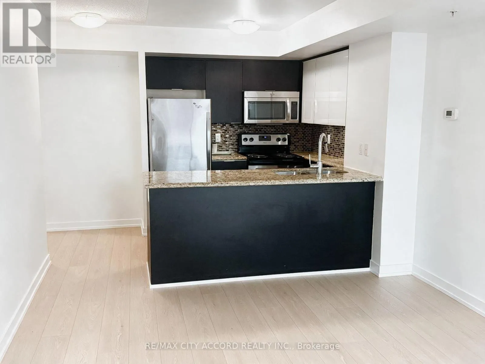 507 - 5740 YONGE STREET