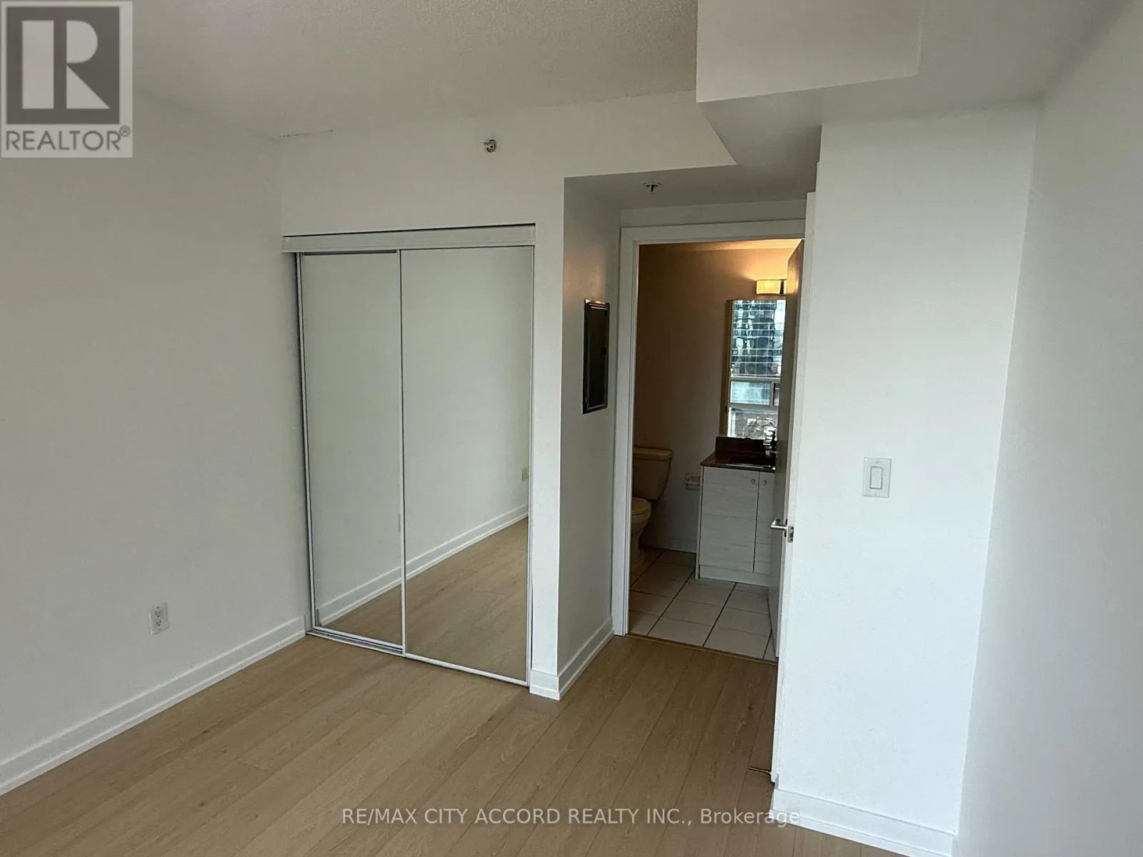 507 - 5740 YONGE STREET