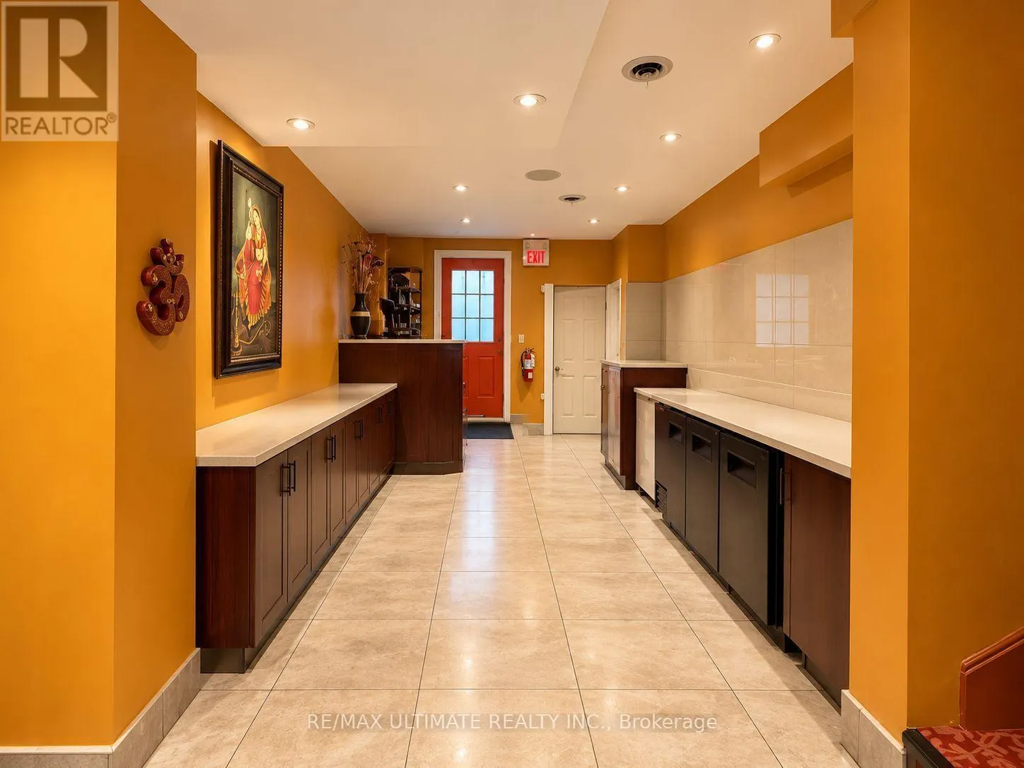 2ND & 3RD FLOOR - 255 QUEEN STREET W