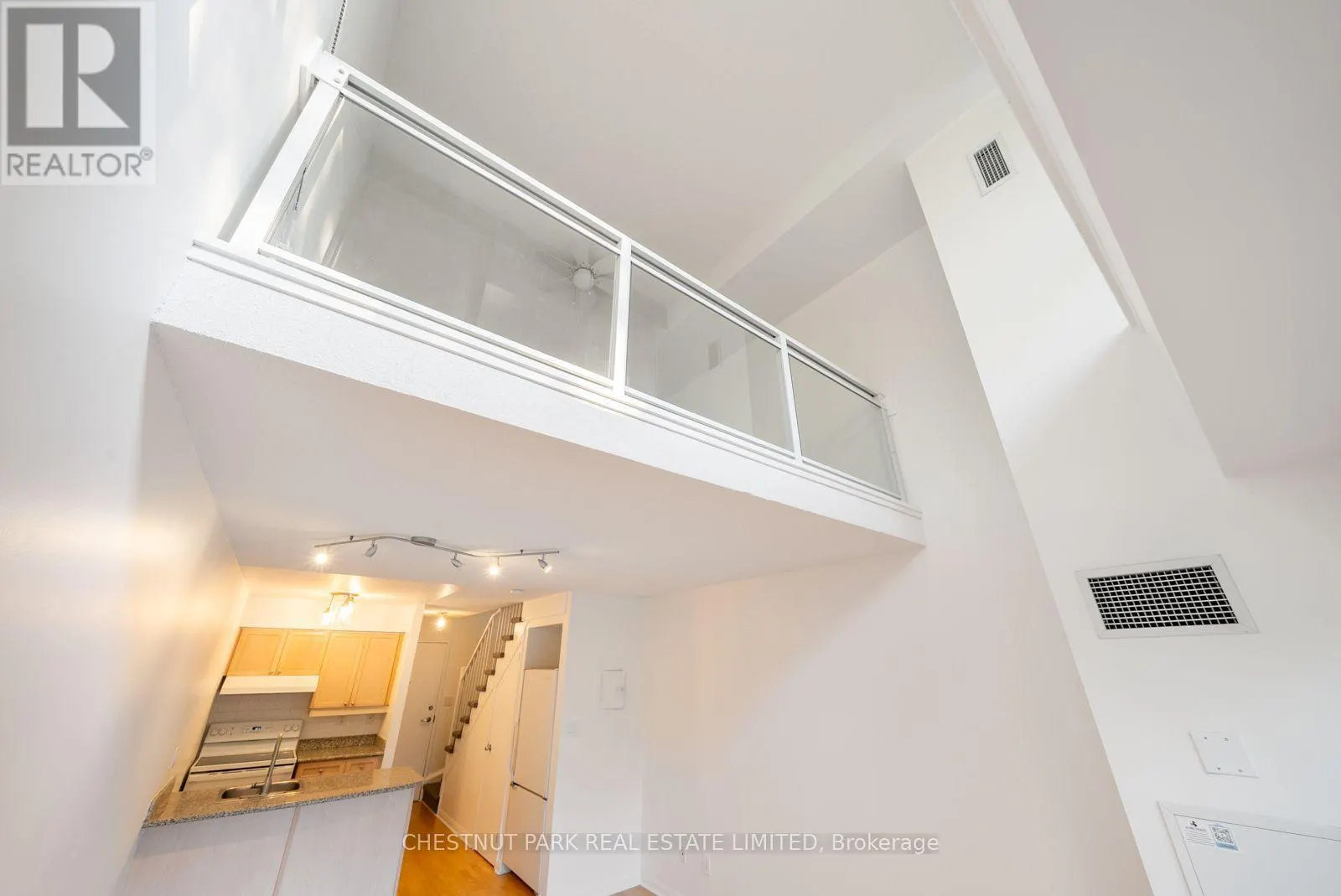 440 - 139 MERTON STREET