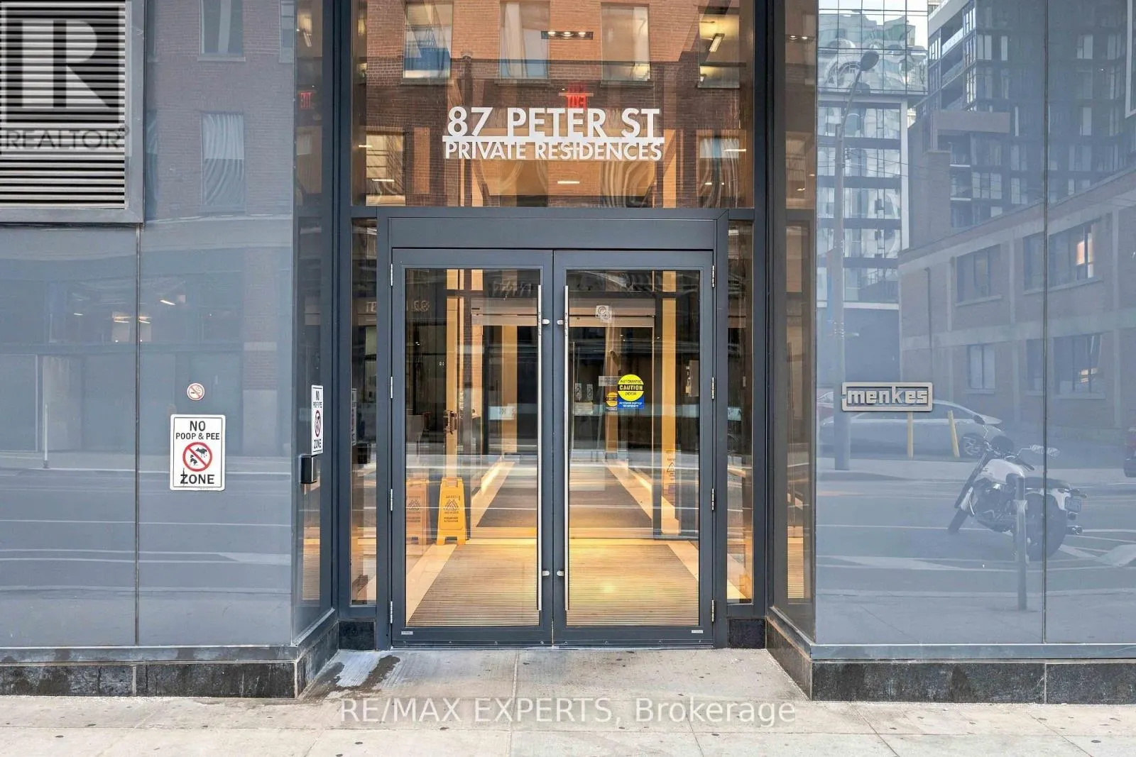2602 - 87 PETER STREET