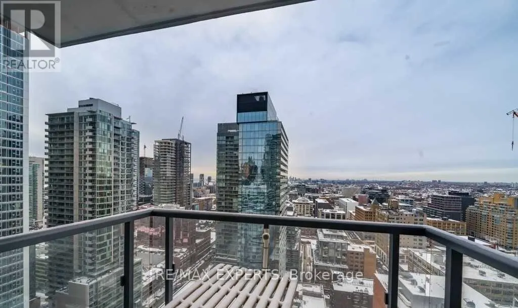 2602 - 87 PETER STREET