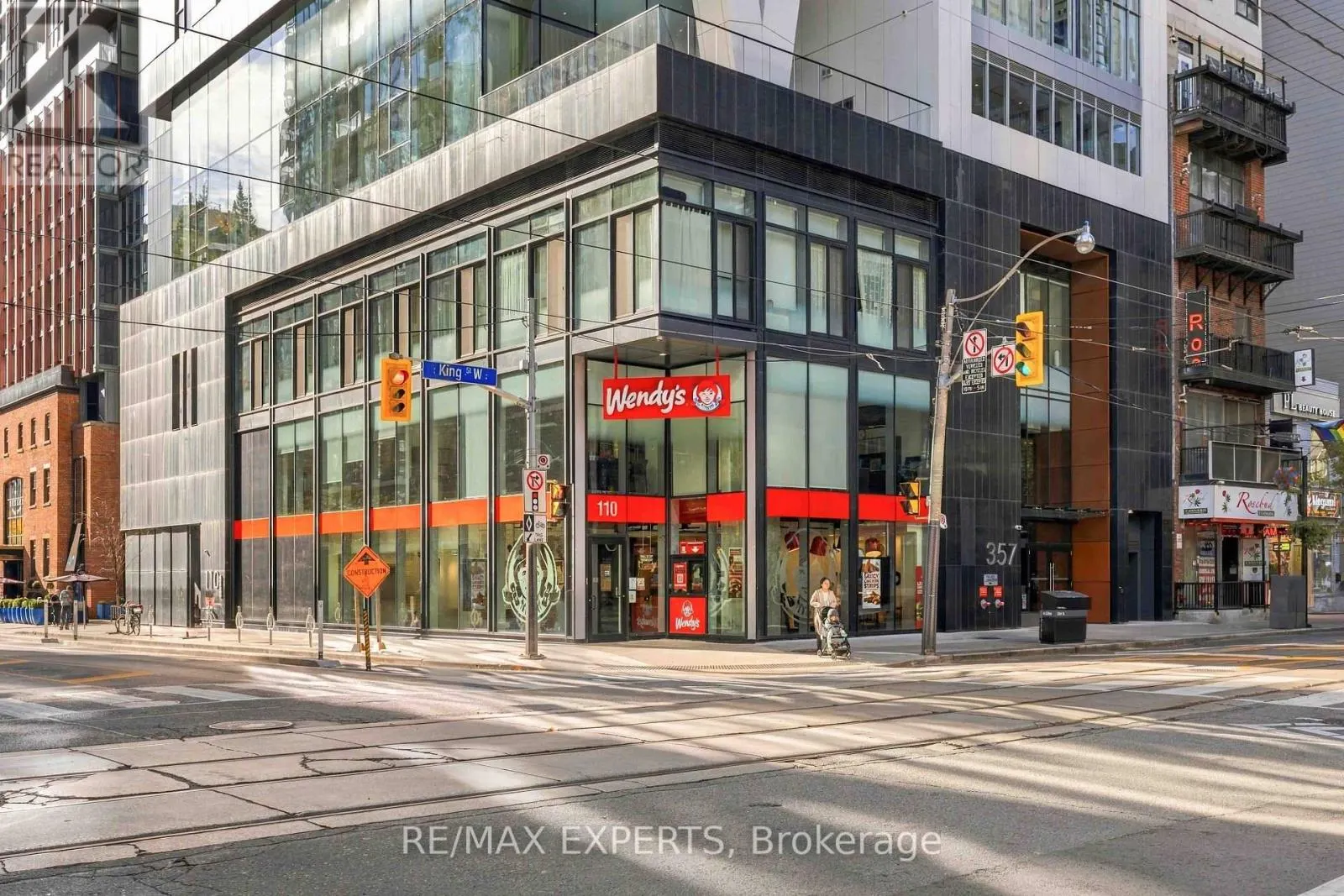 2602 - 87 PETER STREET