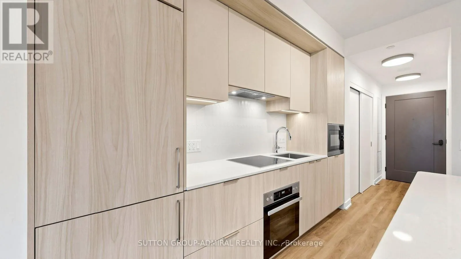 409 - 123 PORTLAND STREET