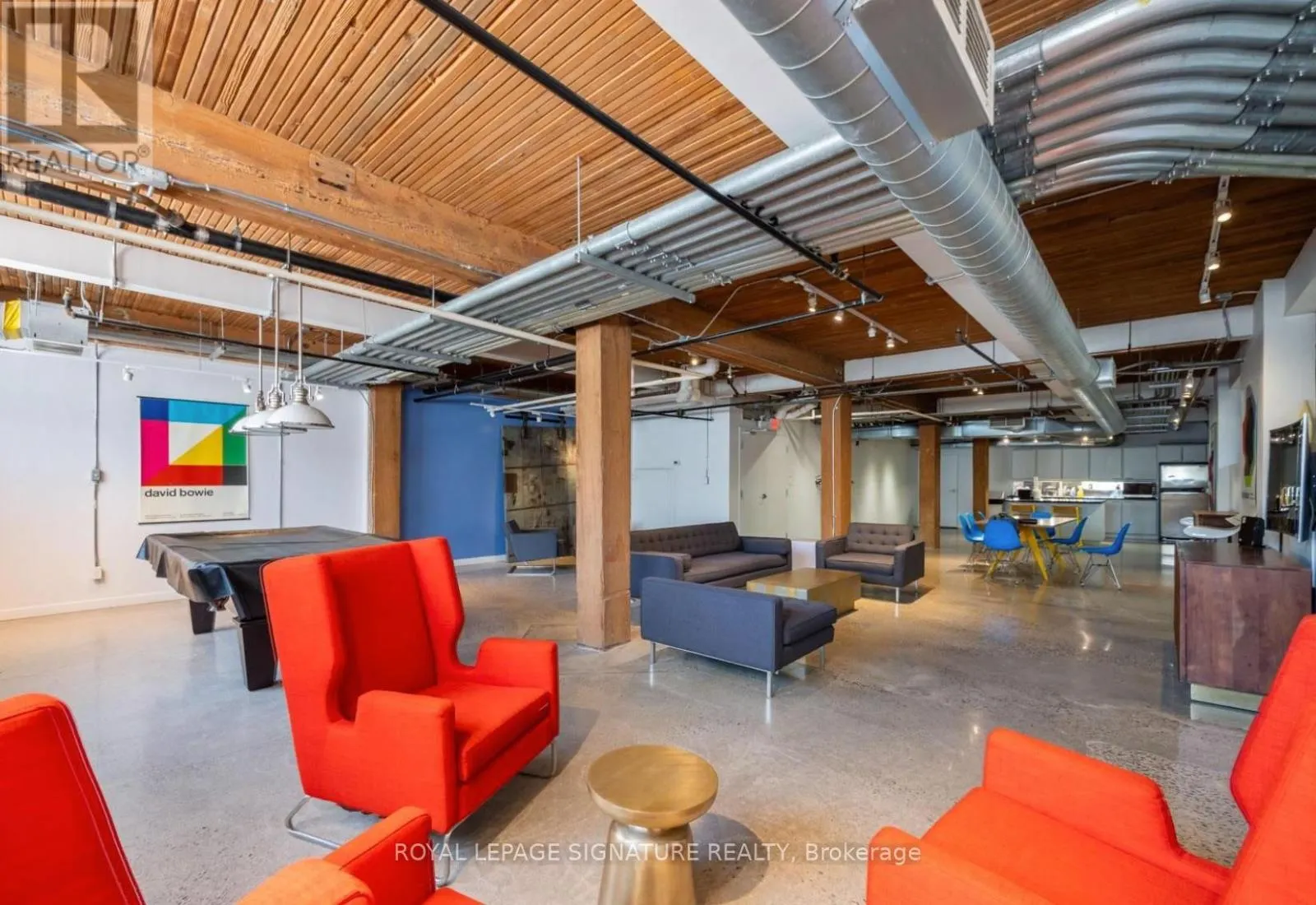 316 - 955 QUEEN STREET W