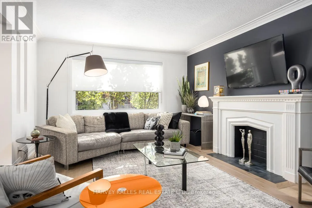 42 RAEBURN AVENUE
