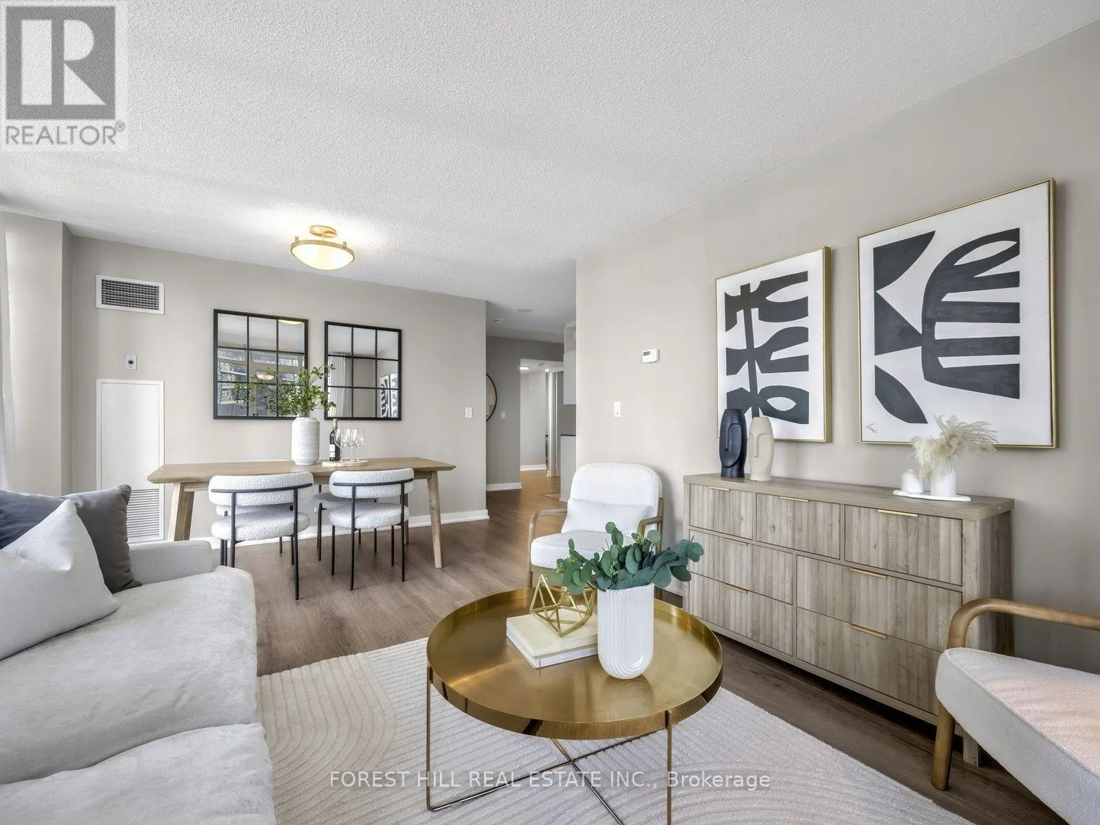 1710 - 381 FRONT STREET W