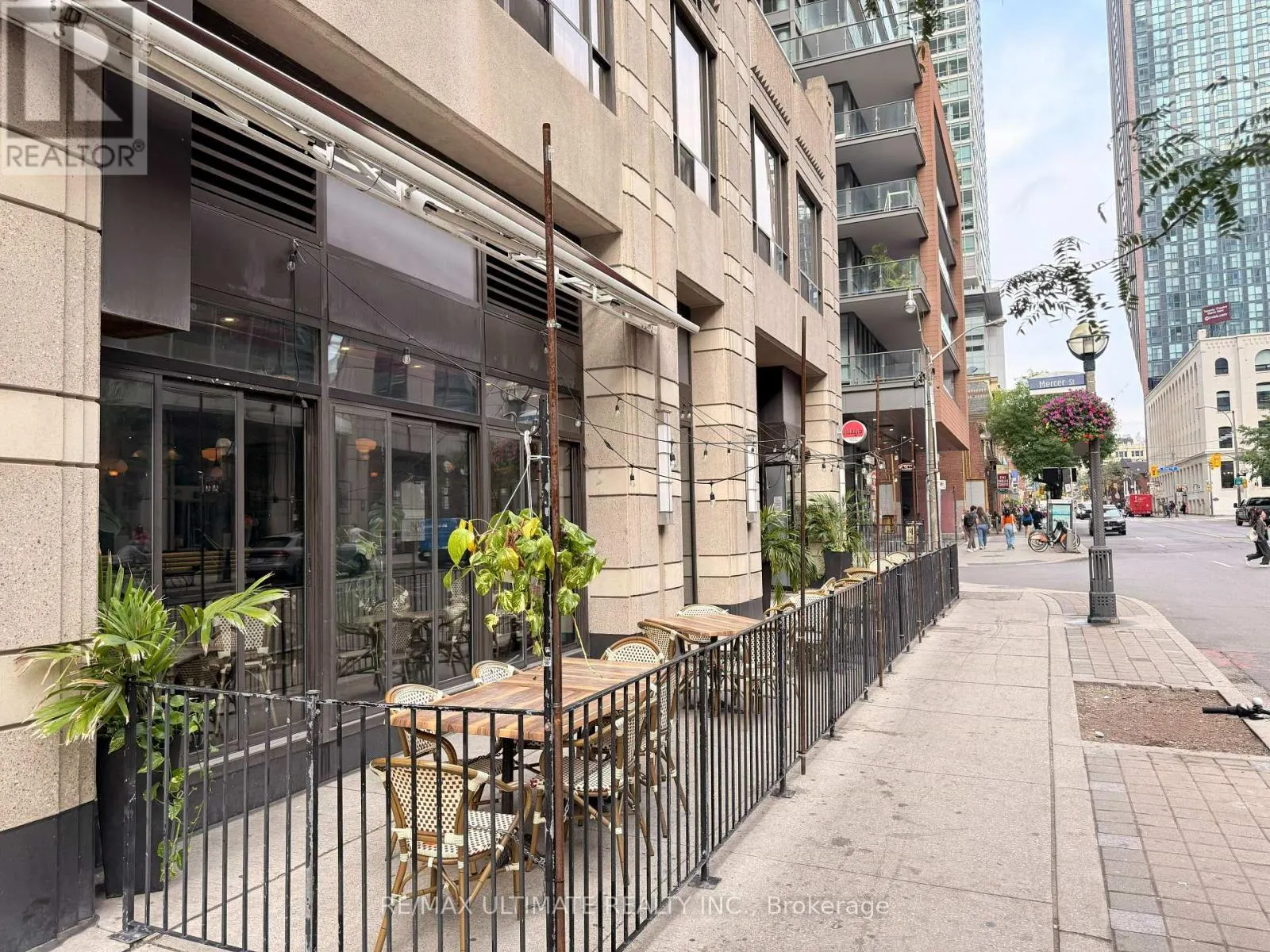 5 MERCER STREET