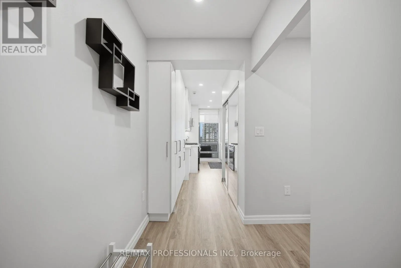 2603 - 3 NAVY WHARF COURT