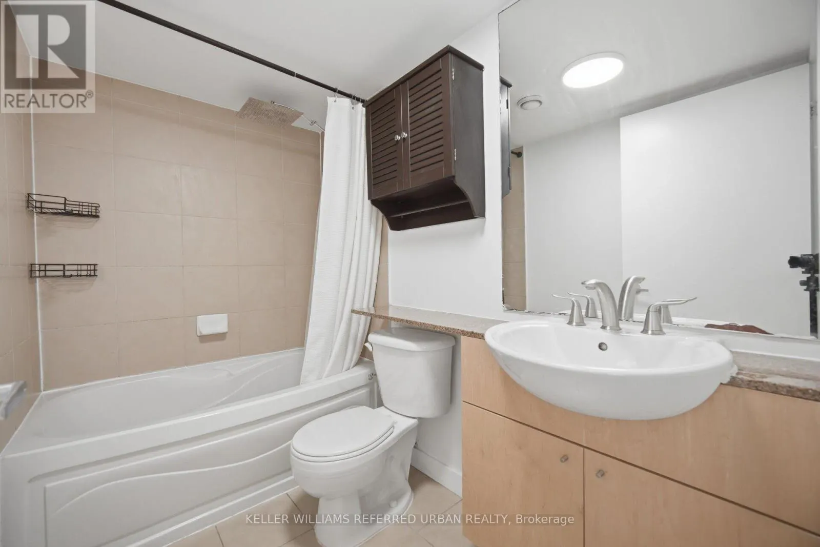 1501 - 361 FRONT STREET W