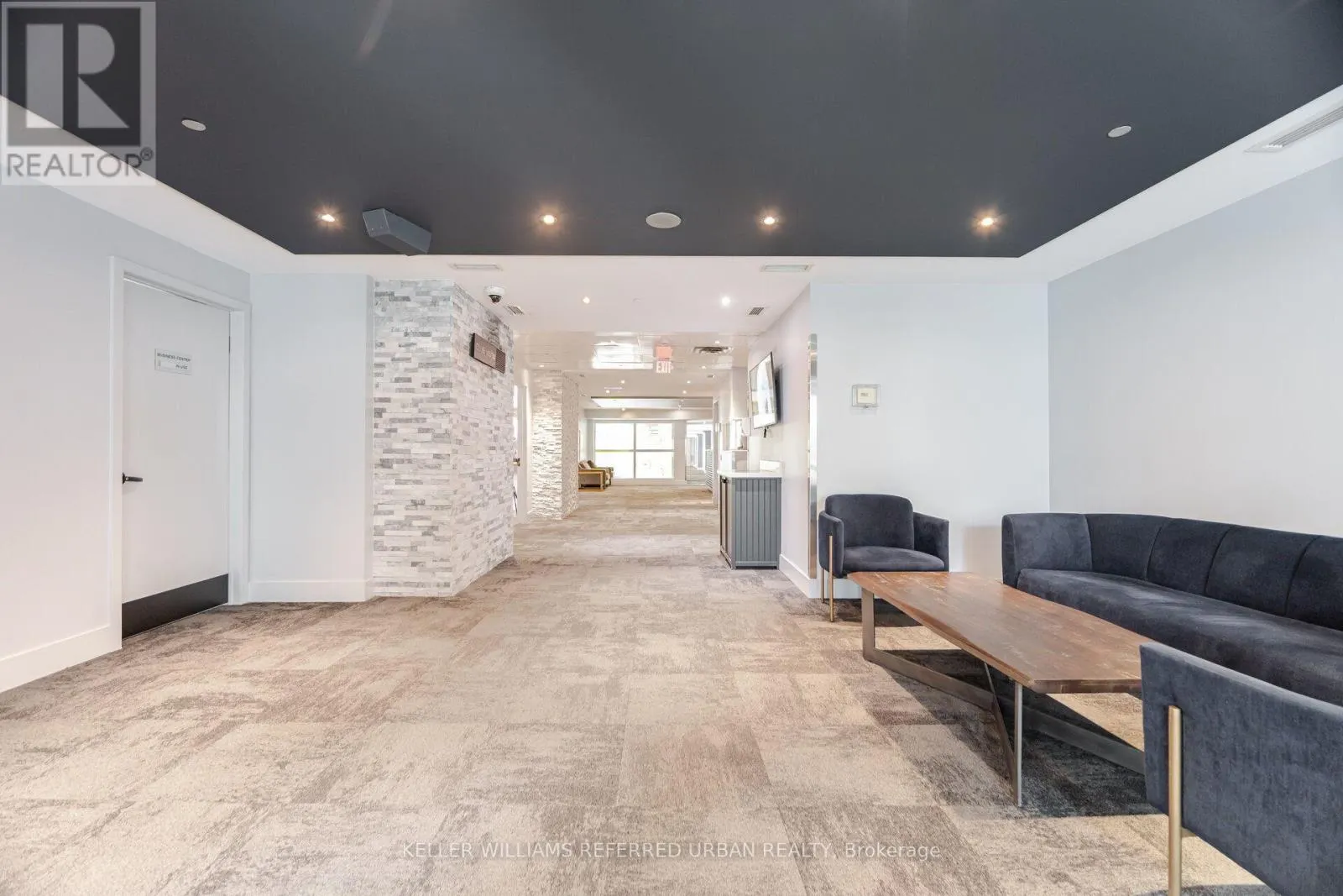1501 - 361 FRONT STREET W