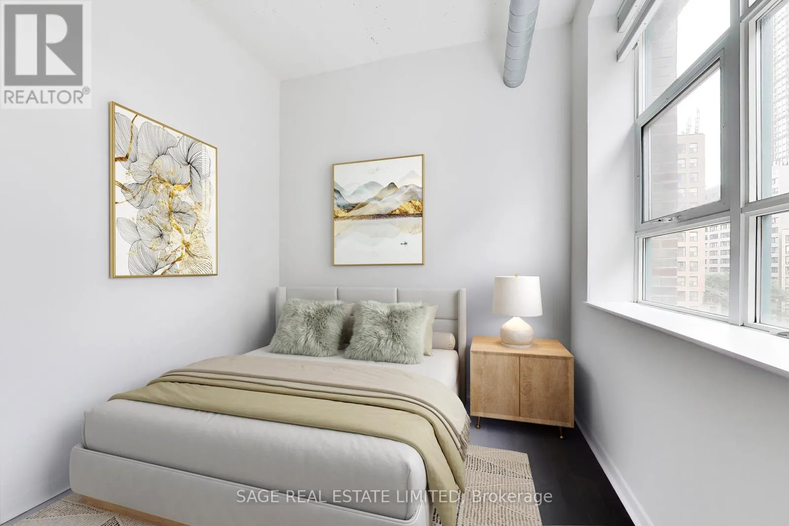 521 - 155 DALHOUSIE STREET