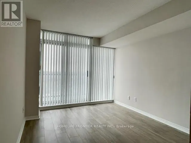 2406 - 5500 YONGE STREET