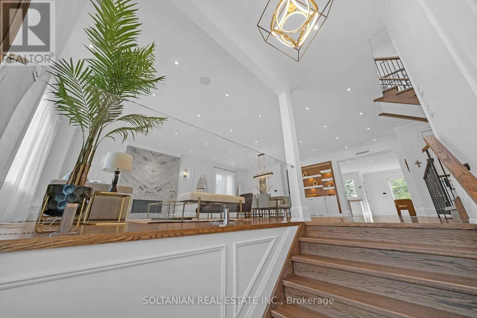 15 CALVIN AVENUE