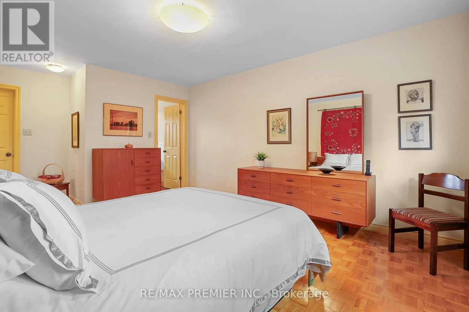 19 TEMAGAMI COURT