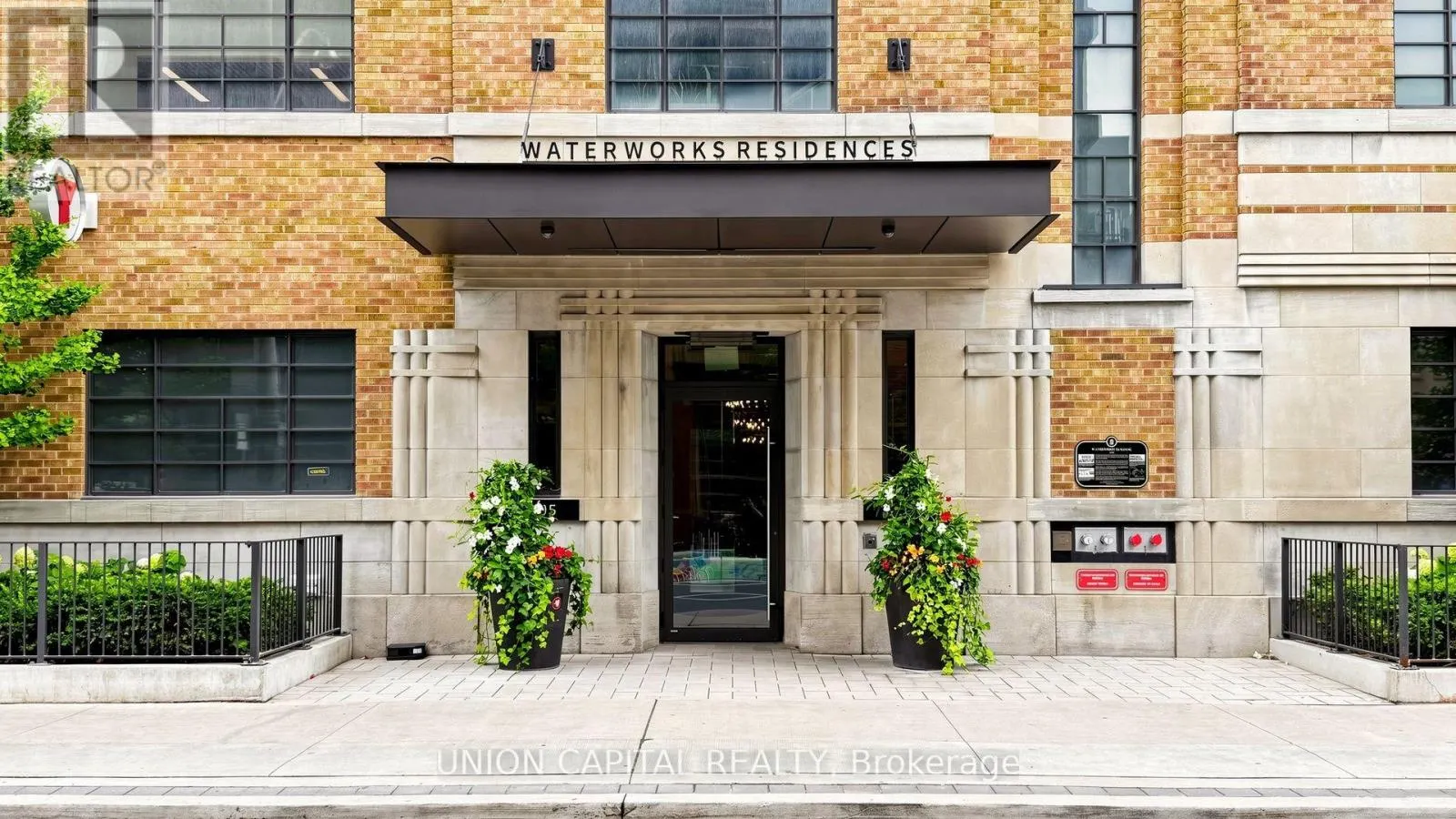 714 - 505 RICHMOND STREET W