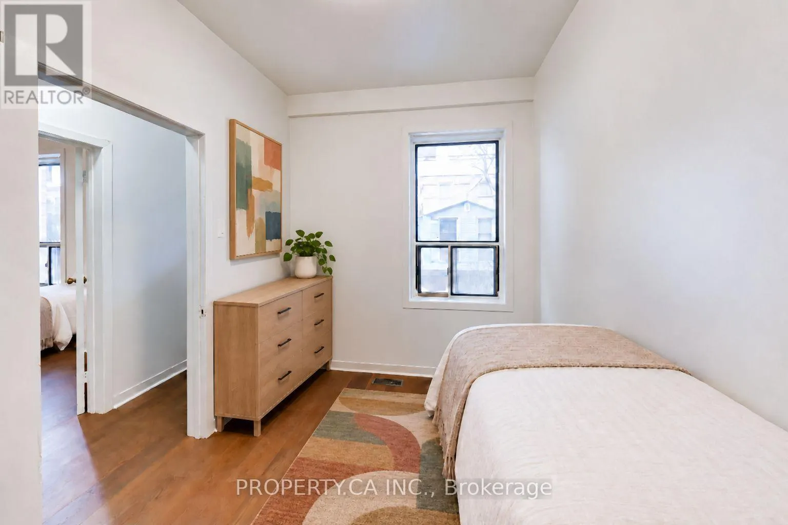 3 CLINTON PLACE