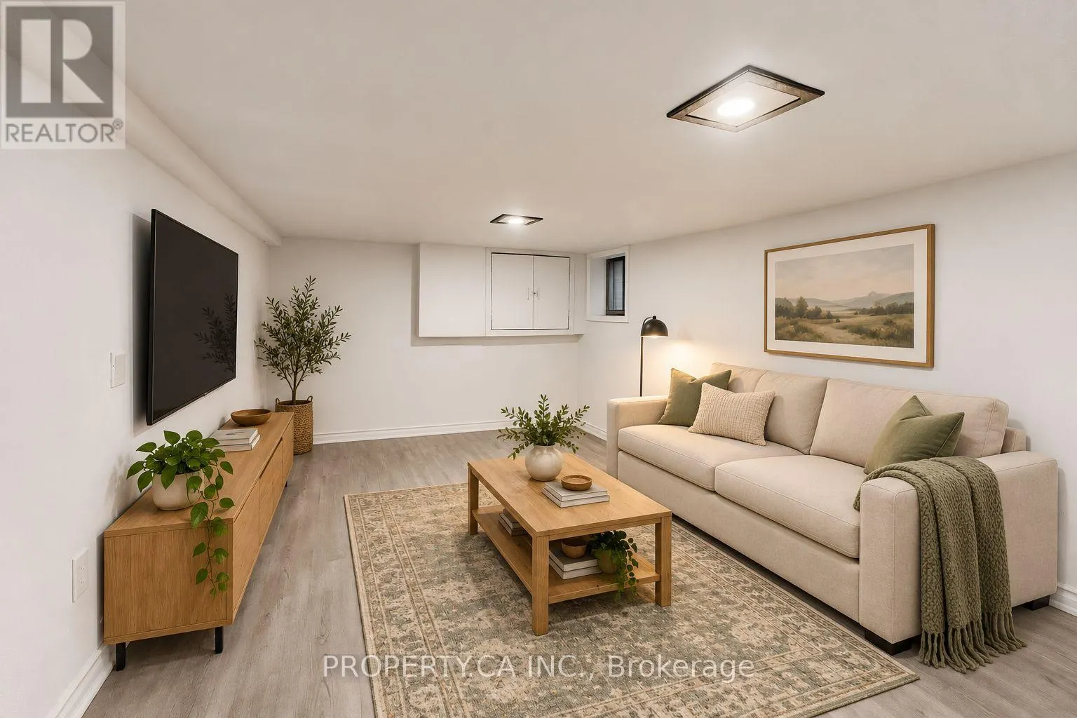 3 CLINTON PLACE