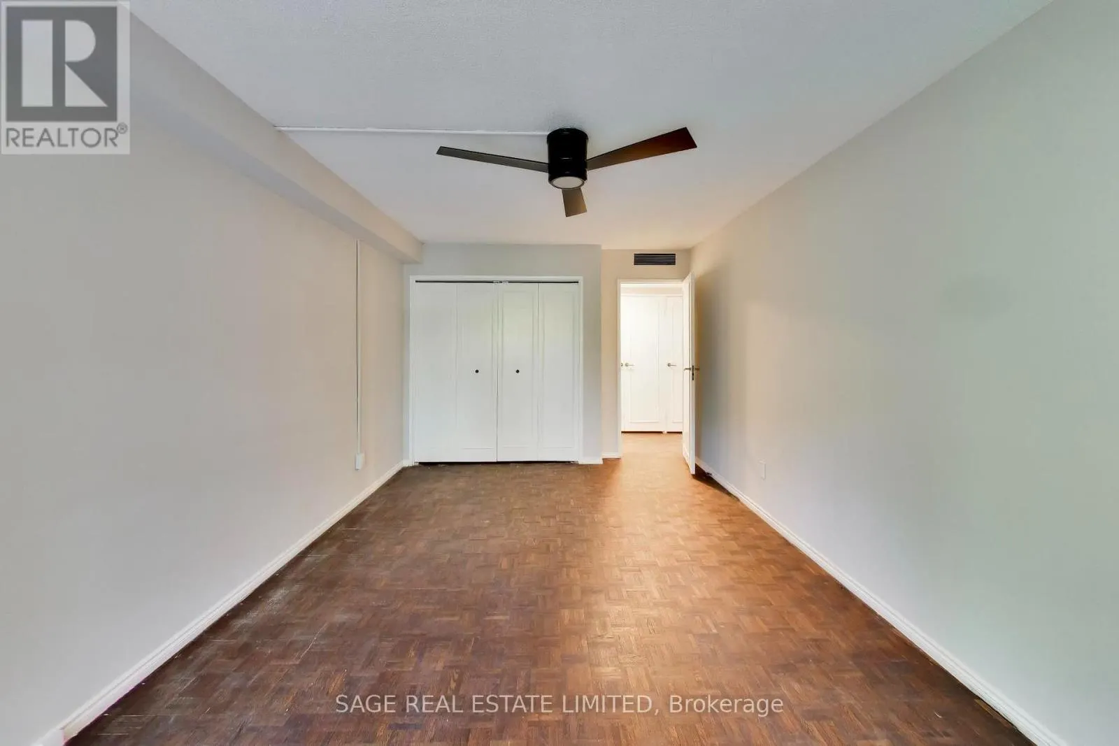 404 - 63 ST CLAIR AVENUE