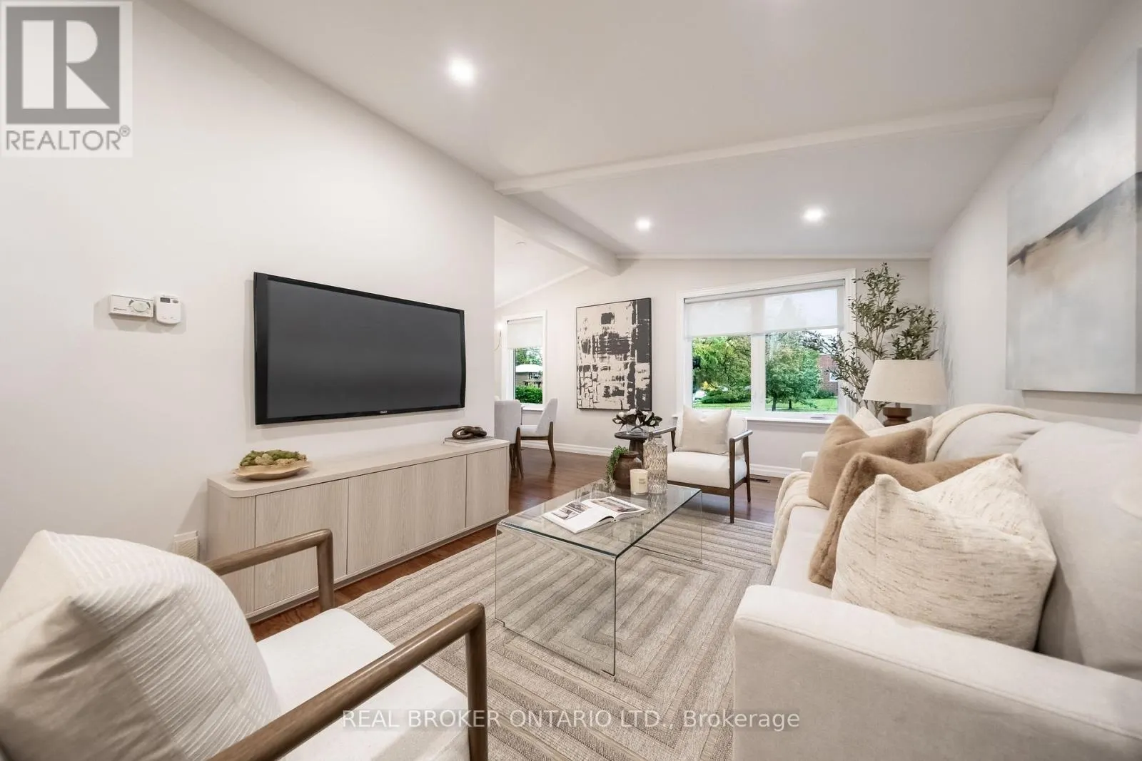 53 KINGSLAKE ROAD
