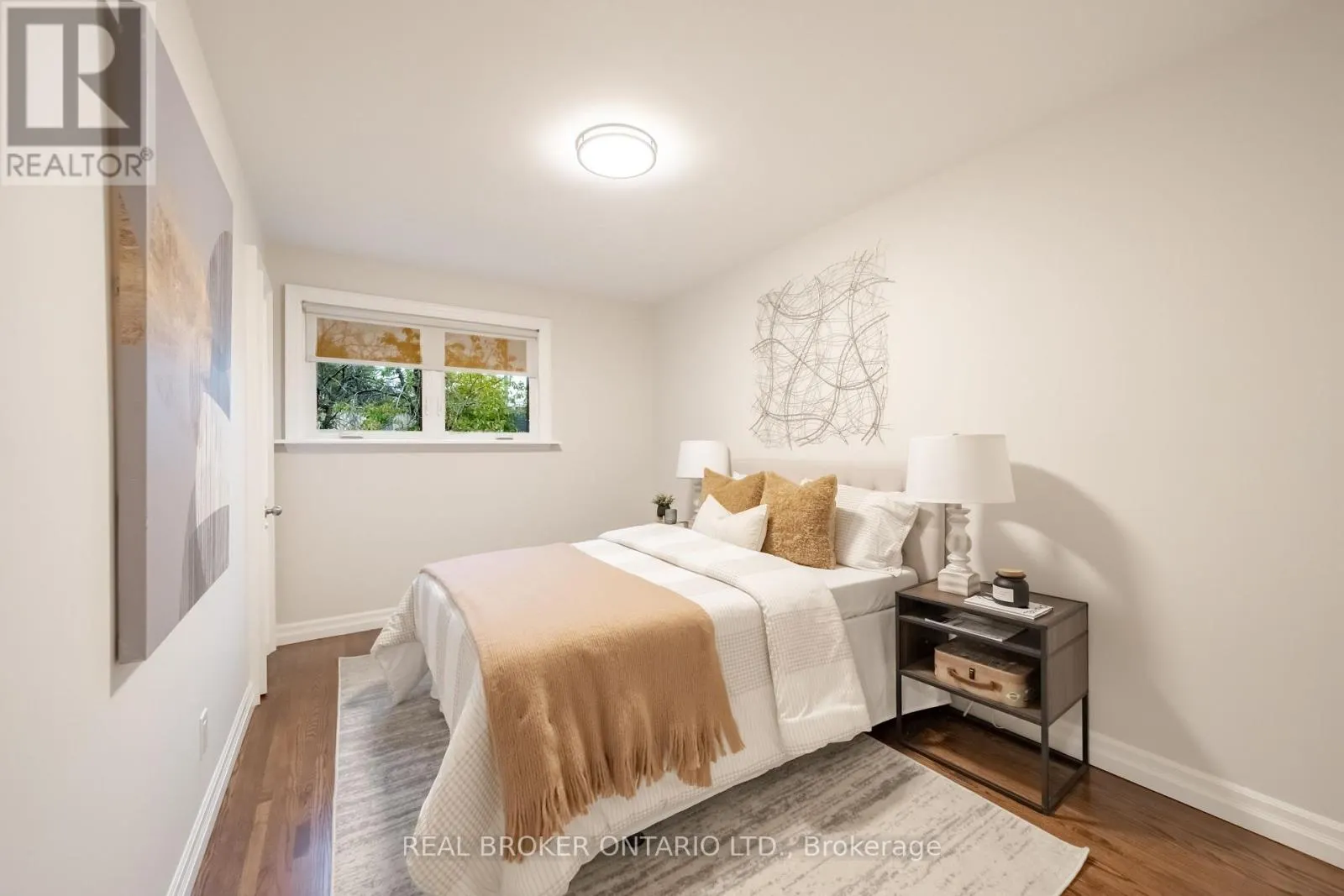53 KINGSLAKE ROAD