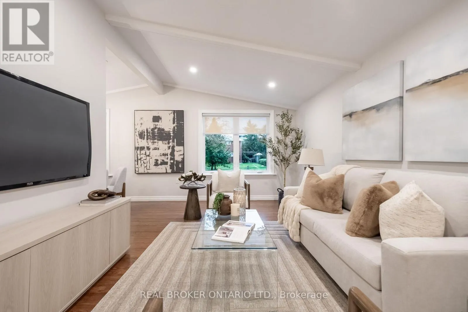 53 KINGSLAKE ROAD