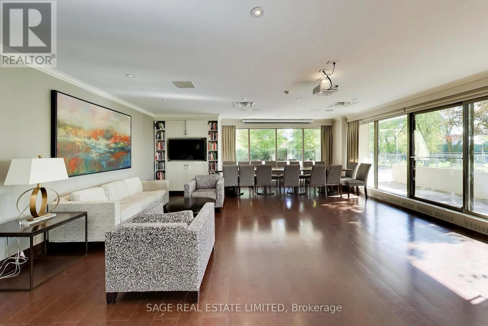 403 - 63 ST CLAIR AVENUE W