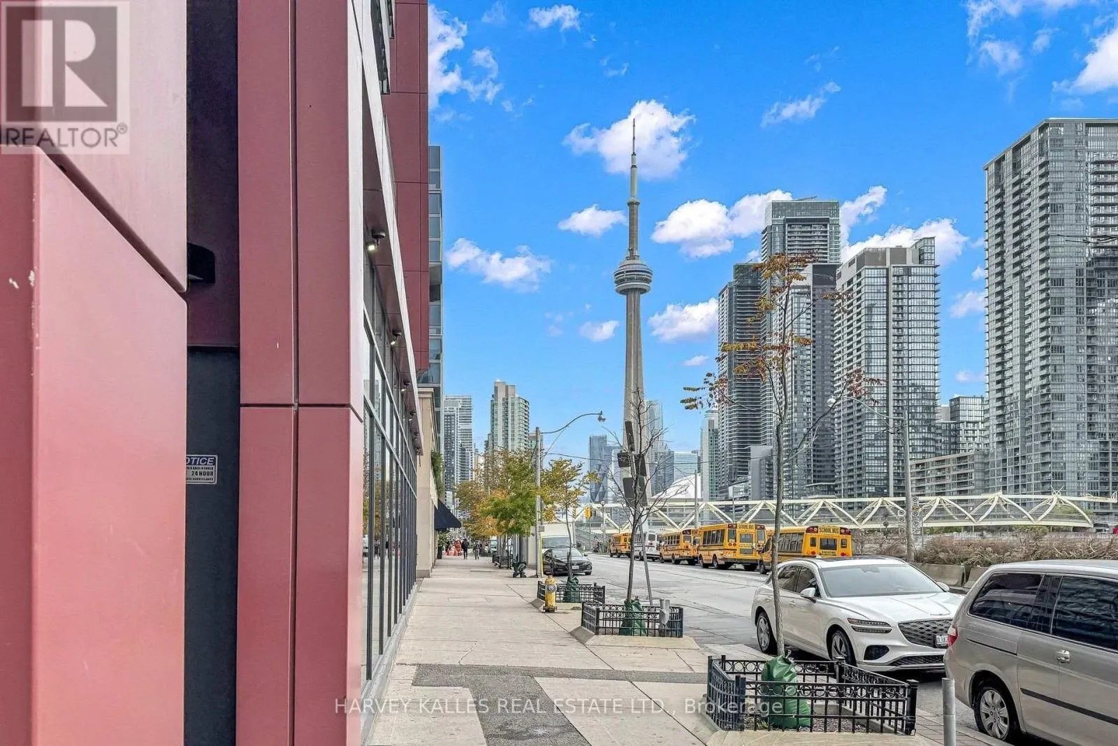 608 - 560 FRONT STREET W